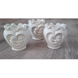 Vază decorativă din ipsos „Mamă și Copil” în formă de inimă – cadou special pentru mama