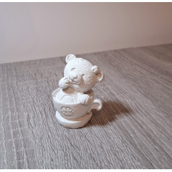 Figurina ursuleț în cană din ipsos nepictată